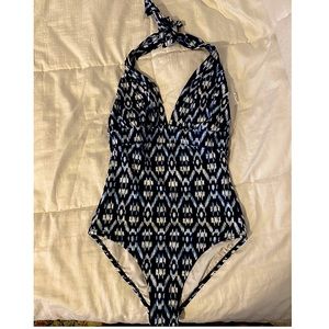 One piece bathing suit